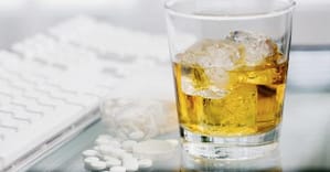 alcohol medicamentos pastillas