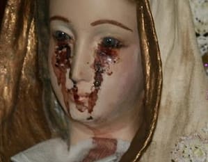 virgen llora